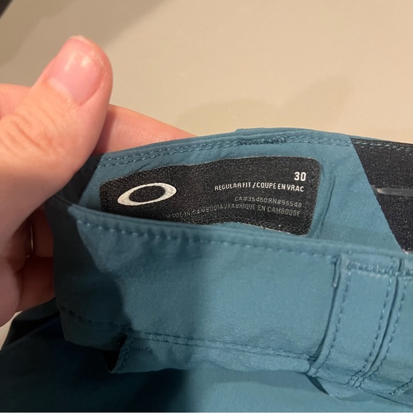 Oakley Men's Teal Hybrid Shorts - Picture 3 of 6
